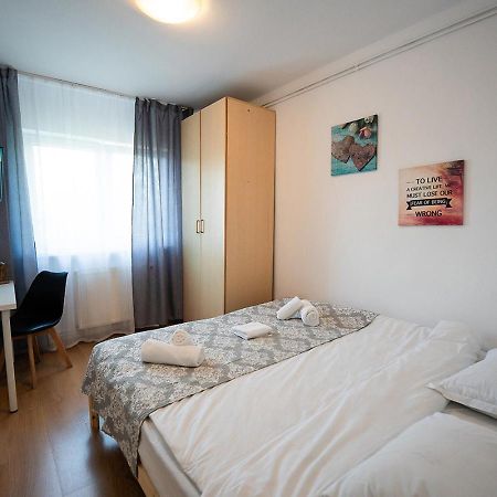 Aurel Vlaicu Apartment- Gara בראשוב מראה חיצוני תמונה